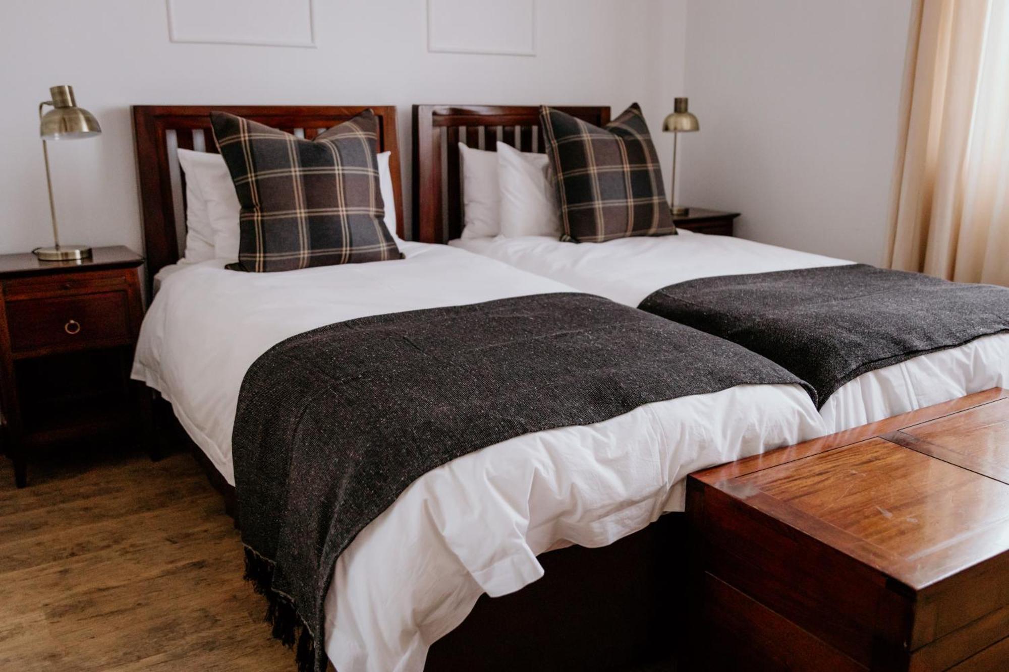 Fritz Manor Bed And Breakfast Суакопмунд Екстериор снимка